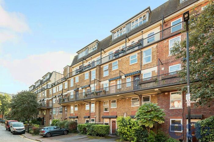 2 Bedroom Duplex To Rent In Riverside Mansions, Milk Yard, Wapping, E1W
