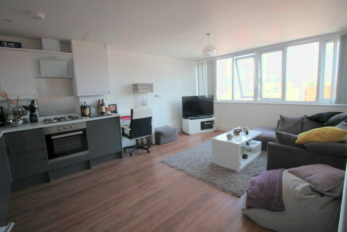 1 Bedroom Apartment To Rent In Bartholomew Court, Waltham Cross, EN8