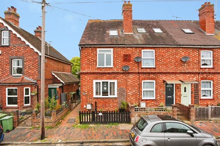 3 Bedroom End Terrace House For Sale In Gordon Road, Tunbridge Wells, TN4
