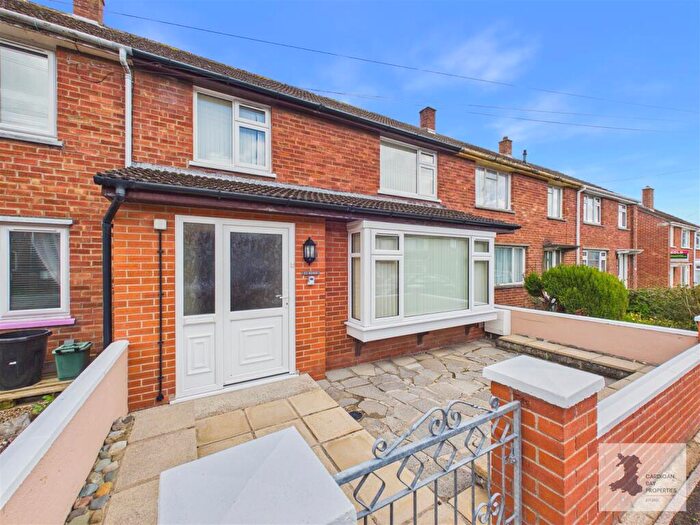 3 Bedroom Terraced House For Sale In Maesglas, Cardigan, SA43