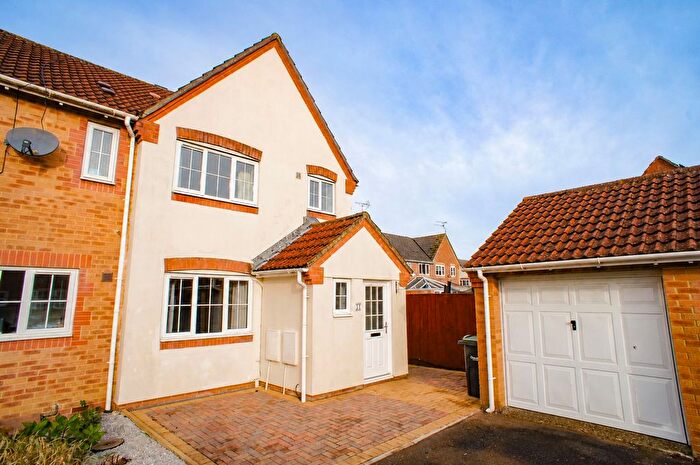 3 Bedroom End Terrace House For Sale In Webbs Court, Lyneham, SN15