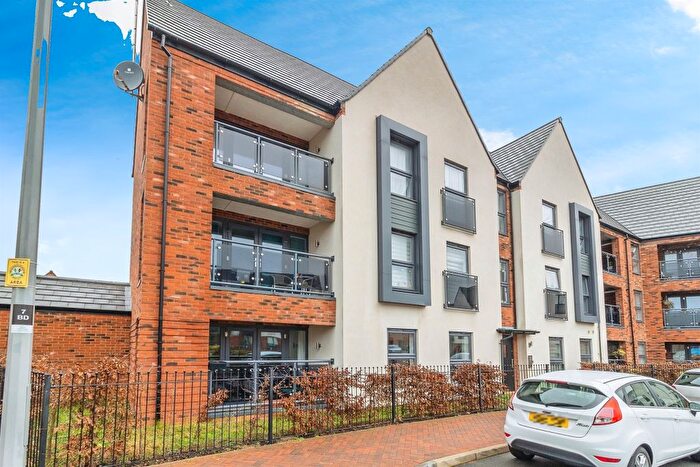 2 Bedroom Flat For Sale In Burney Drive, Glebe Farm, Milton Keynes, MK17