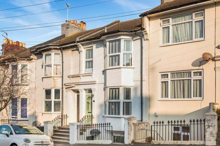 2 Bedroom Maisonette To Rent In Newmarket Road, Brighton, BN2
