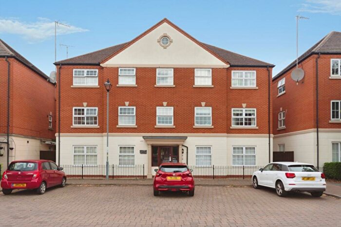 2 Bedroom Flat For Sale In Brandwood Crescent, Birmingham, West Midlands, B30
