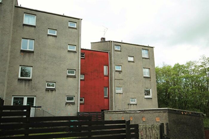 3 Bedroom Maisonette To Rent In Ash Road, Abronhill, Cumbernauld, G67