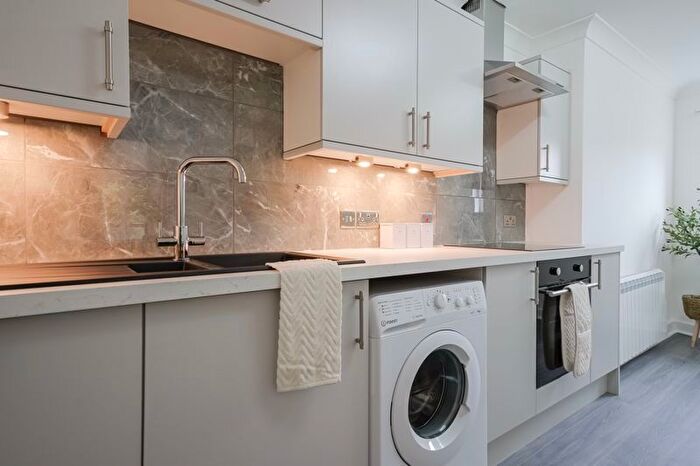 2 Bedroom Flat To Rent In Pinsent, Millsands, Sheffield, S3