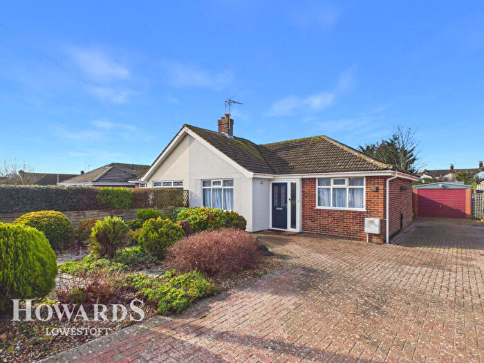 2 Bedroom Semi-Detached Bungalow For Sale In Higher Drive, Lowestoft, NR32