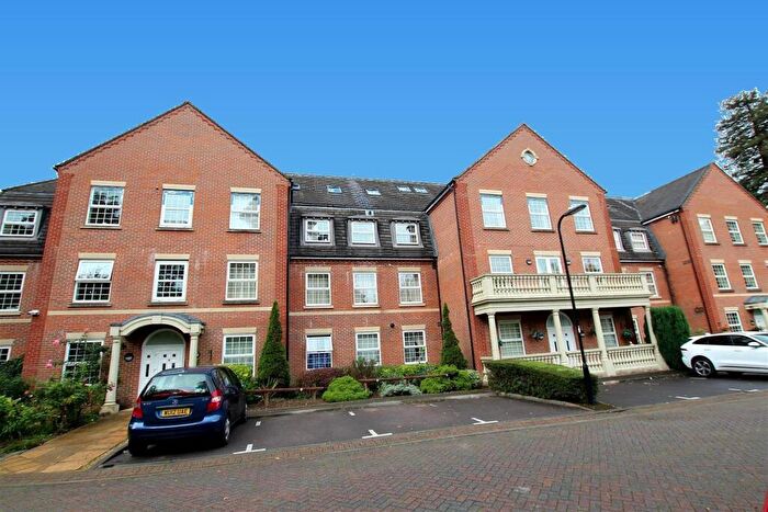 2 Bedroom Flat To Rent In Newitt Place, Southampton, SO16