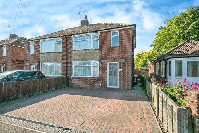 3 Bedroom Semi-Detached House For Sale In Ashley Road, Harwich, CO12