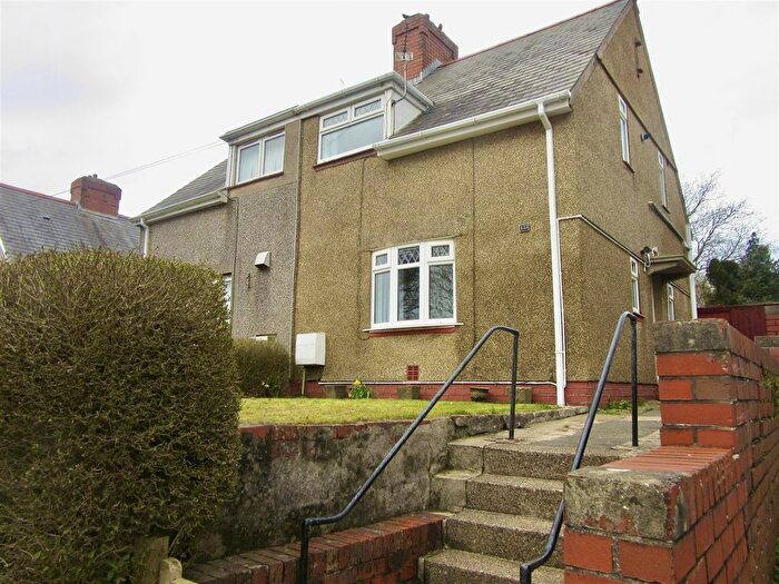 2 Bedroom Semi Detached House For Sale In Townhill Road, Cockett, Swansea, SA2