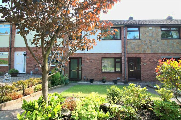 3 Bedroom Terraced House To Rent In Roslin Gardens, Bolton, BL1