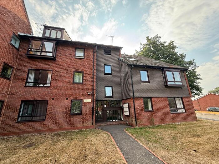 Studio To Rent In Humphrey Middlemore Drive, Harborne, B17