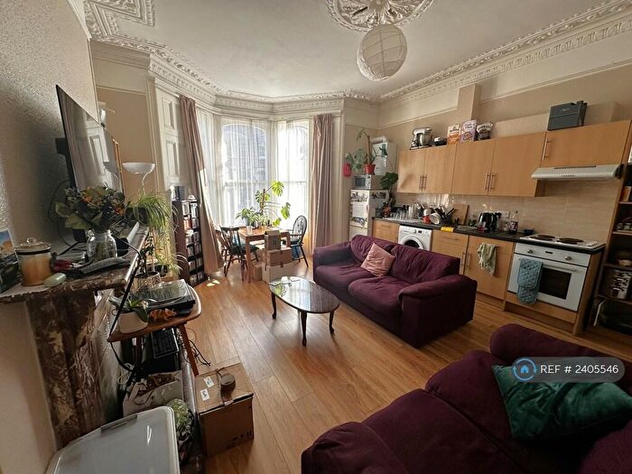 2 Bedroom Flat To Rent In Worrall Road, Bristol, BS8