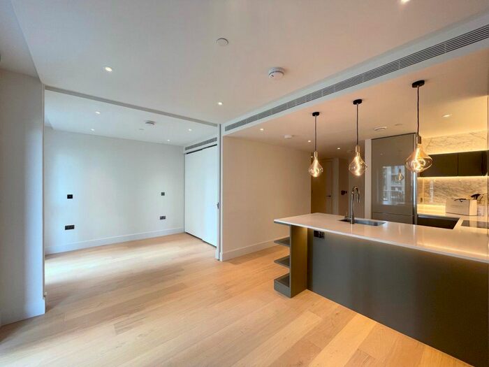 Studio To Rent In Cascade Way, London, W12