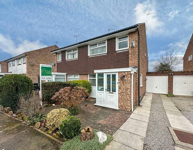 3 Bedroom Semi Detached House For Sale In Denning Drive, Wirral, CH61