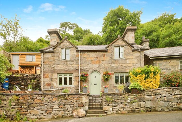 2 Bedroom Detached House For Sale In Maentwrog, Blaenau Ffestiniog, Gwynedd, LL41