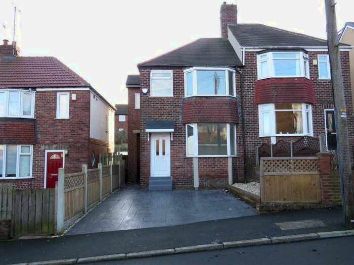 3 Bedroom Property To Rent In Monckton Road, Sheffield, S5