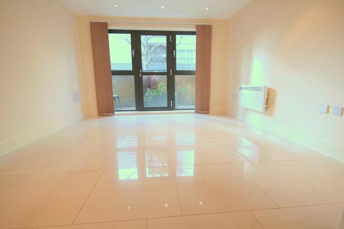 1 Bedroom Flat To Rent In Spa Road, London, SE16