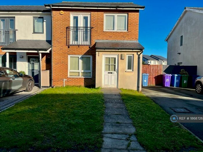 3 Bedroom Semi-Detached House To Rent In Pennycress Drive, Liverpool, L11