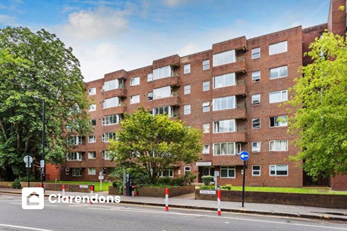 Garage / Parking To Rent In Viceroy Court, Dingwall Road, Croydon, Surrey, CR0