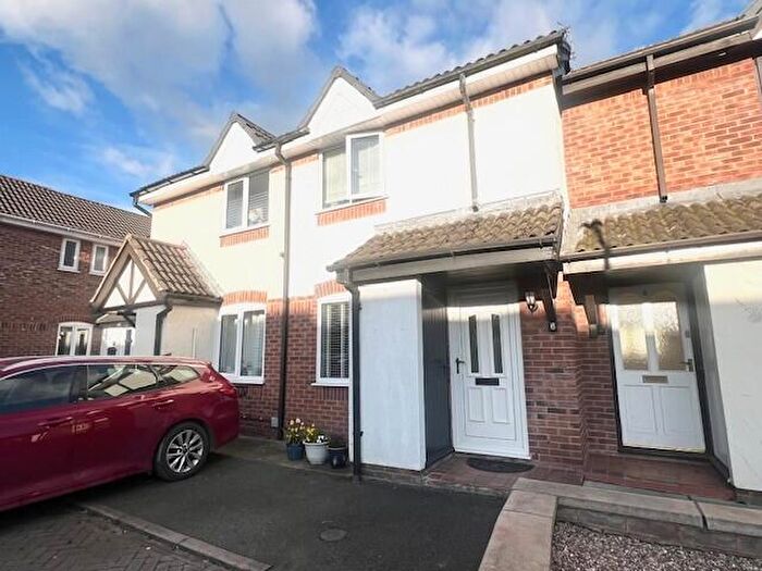 2 Bedroom Mews To Rent In Falcon Close, Middlewich, CW10