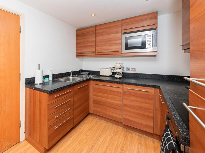 1 Bedroom Flat To Rent In Blagrave Street, Reading, RG1