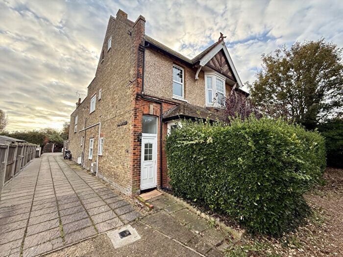 2 Bedroom Flat To Rent In Rossetti Road, Birchington, CT7