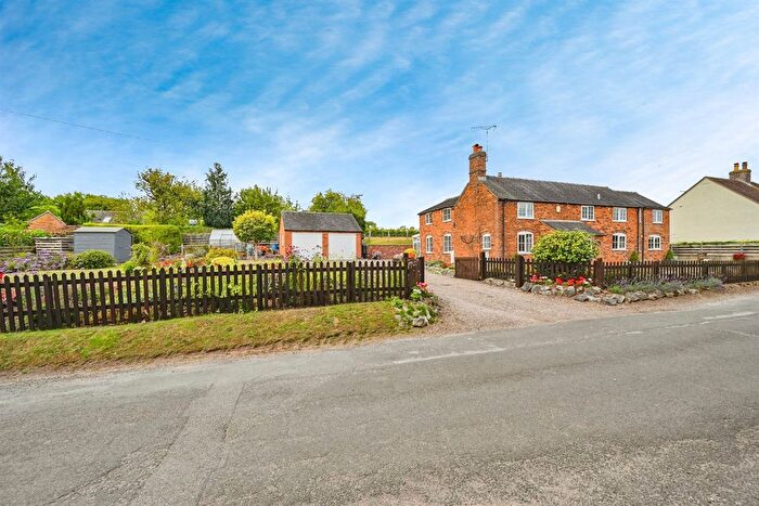 4 Bedroom Detached House For Sale In Rodsley Lane, Rodsley, Ashbourne, DE6