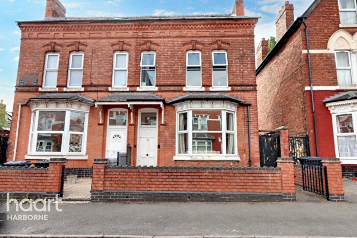 5 Bedroom Semi-Detached House For Sale In Gillott Road, Birmingham, B16