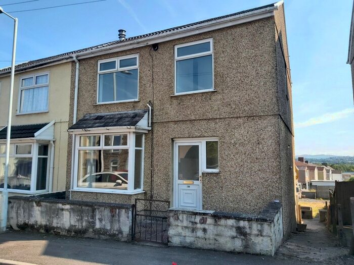 3 Bedroom Semi-Detached House To Rent In Waun Road, Morriston, Swansea, SA6