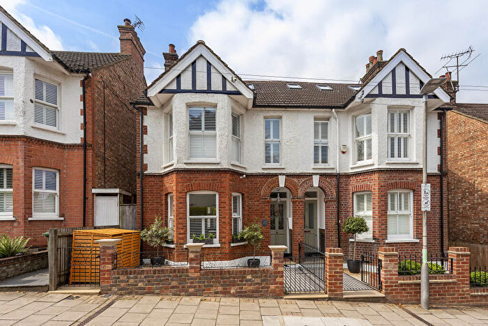 5 Bedroom Semi Detached House To Rent In Carlisle Avenue, St. Albans, Hertfordshire, AL3