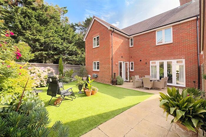 5 Bedroom Detached House For Sale In Thyme Place, Angmering, West Sussex, BN16