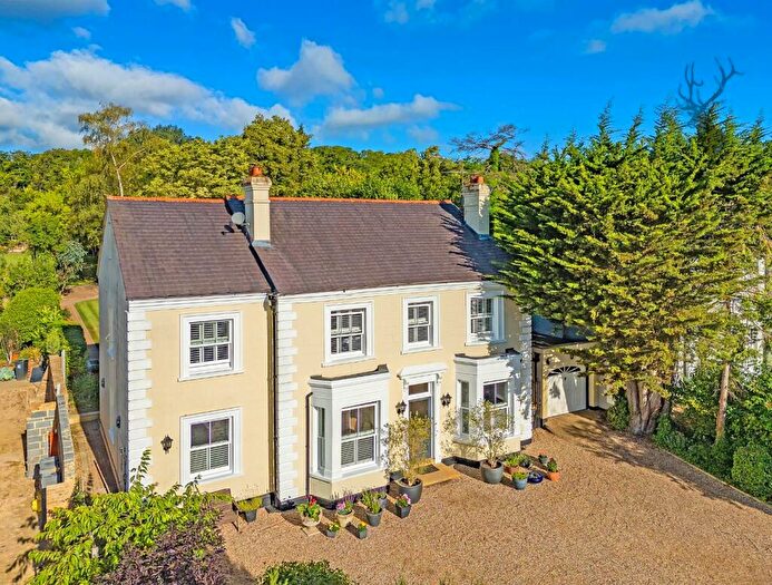 5 Bedroom Detached House For Sale In Piercing Hill, Theydon Bois, Epping, CM16