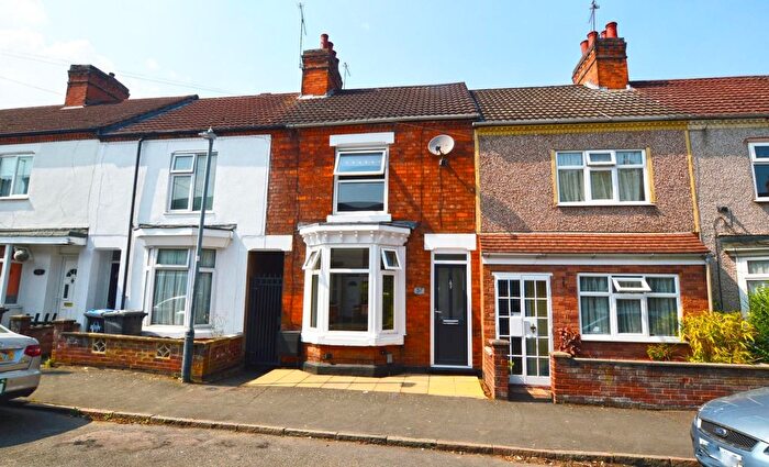 3 Bedroom Terraced House To Rent In Victoria Avenue, Rugby, CV21