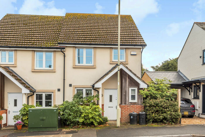 2 Bedroom House To Rent In East Hill, Lymington, SO41