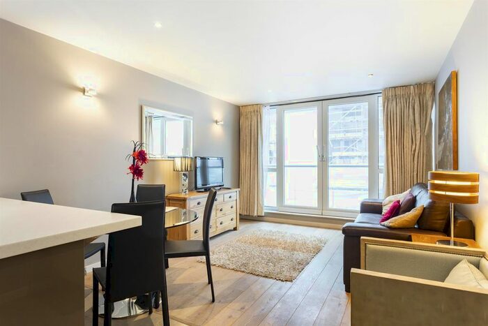 1 Bedroom Flat To Rent In Palace Place, Westminster, London, SW1E