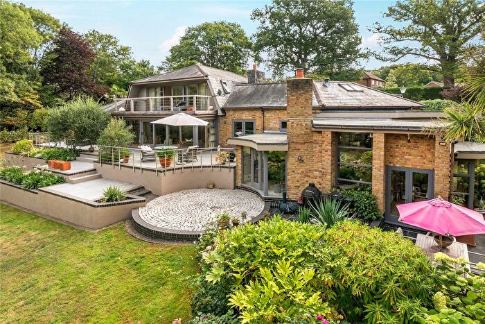 5 Bedroom Detached House For Sale In Biddenfield Lane, Wickham, Fareham, Hampshire, PO17