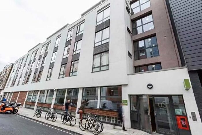 Studio To Rent In Arundel House, - Kirby Street, Farringdon, London, EC1N