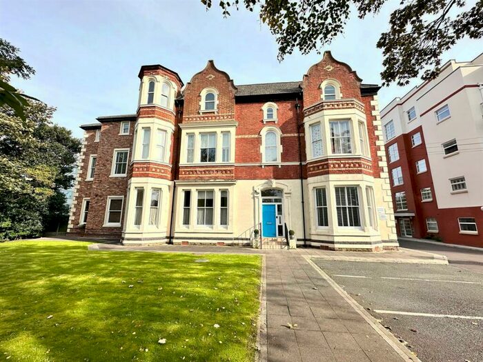 2 Bedroom Apartment To Rent In Poppy Place, Crosby Road North, Waterloo, L22