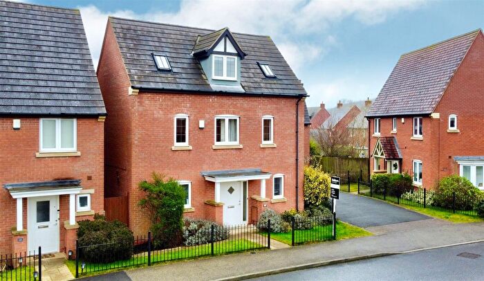 3 Bedroom Detached House For Sale In Highland Drive, Loughborough, LE11