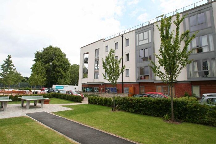 1 Bedroom Flat To Rent In Ratcliffe Court - City Centre, BS2