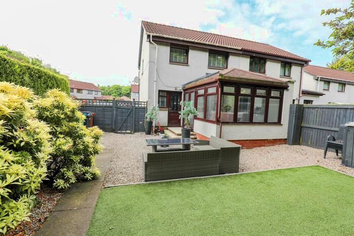 3 Bedroom Semi-Detached House For Sale In Balmanno Green, Glenrothes, KY7