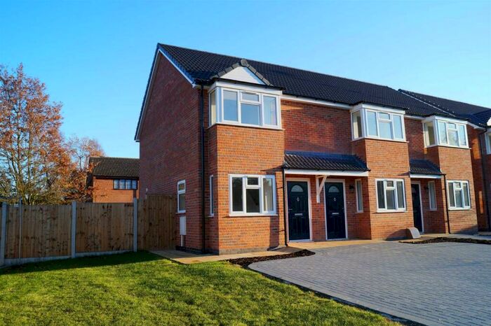 2 Bedroom Town House To Rent In Main Road, Kirkby Woodhouse, NG17