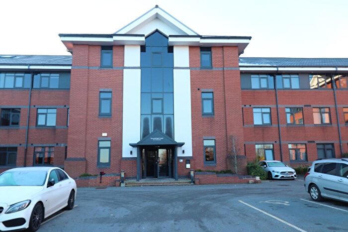 1 Bedroom Flat To Rent In Dawsons Square, Pudsey, West Yorkshire, LS28