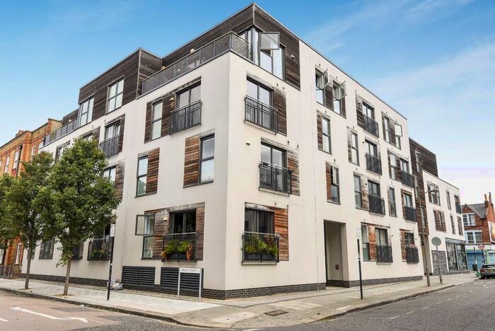 2 Bedroom Flat To Rent In Furmage Street, London, SW18