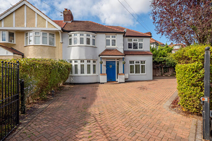 3 Bedroom End Of Terrace House For Sale In Staines Avenue, Cheam, Sutton, SM3