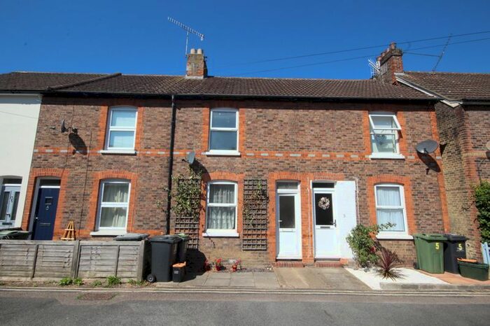 2 Bedroom Terraced House To Rent In Commercial Road, Tonbridge, TN9