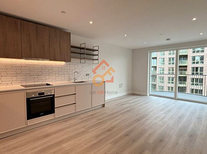 1 Bedroom Flat To Rent In Bufton House, Astell Road, SE3