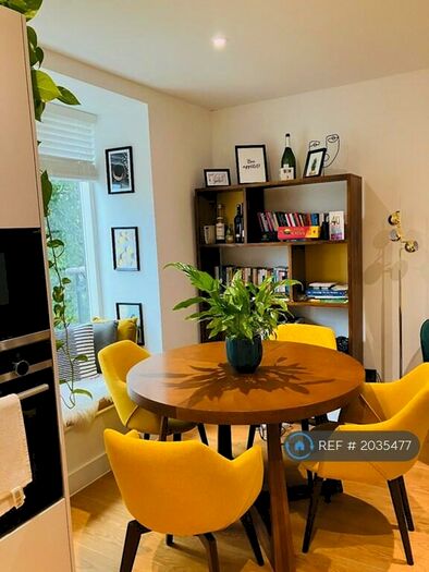 2 Bedroom Flat To Rent In St. Davids House, London, NW6