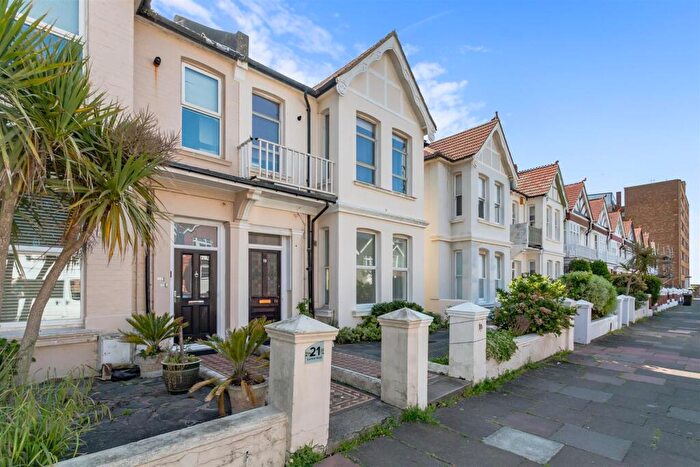 1 Bedroom Flat For Sale In Carlisle Road, Hove, BN3